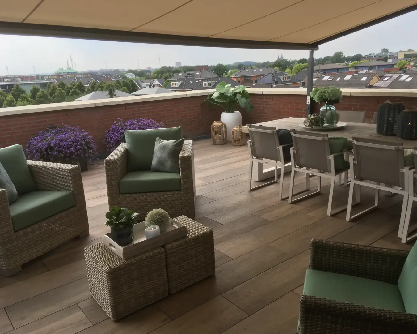 Houtlooktegels op dakterras Penthouse Houten