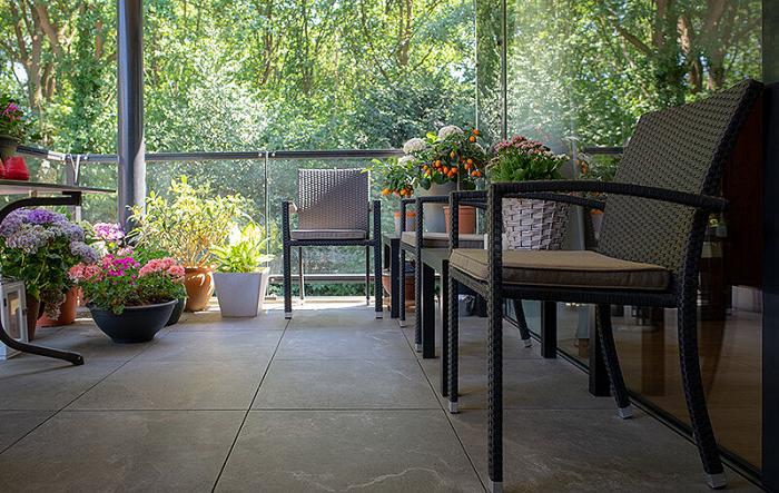 Een nieuw balkon aanleggen in één dag